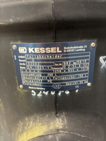 1558454-22 Fettavskiljare Kessel 200L