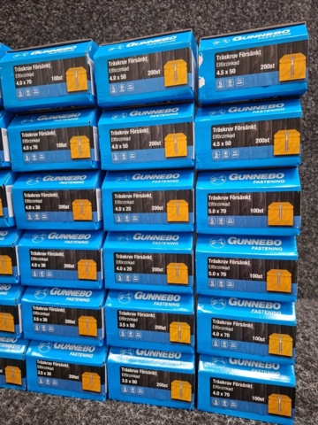 1557789-6 30 st Förpackningar Träskruv Försänkt, Gunnebo