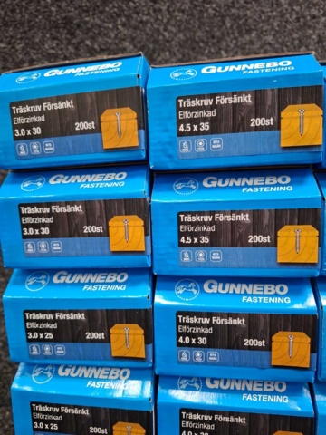 1557790-6 30 st Förpackningar Träskruv Försänkt, Gunnebo