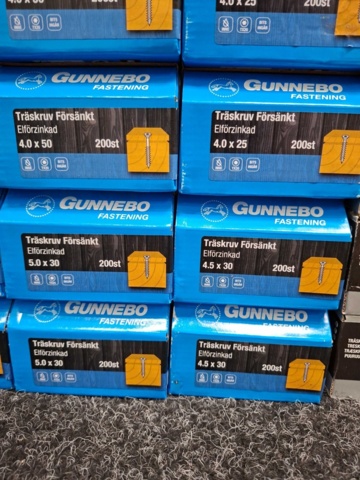 1557790-9 30 st Förpackningar Träskruv Försänkt, Gunnebo