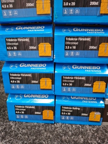1557791-6 29 st Förpackningar Träskruv Försänkt, Gunnebo