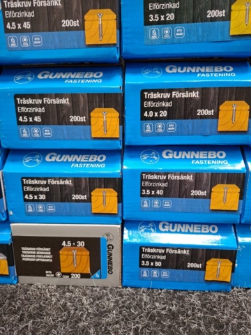 1557791-8 29 st Förpackningar Träskruv Försänkt, Gunnebo