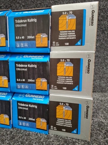 1557795-4 12 st Förpackningar Träskruv Kullrig, Gunnebo