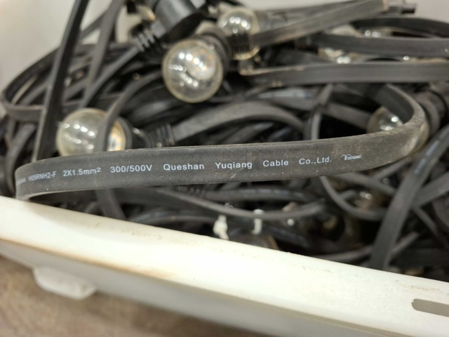 1558473-18 Oplaadstation Neoz Lighting "Trolley Short" & lampor