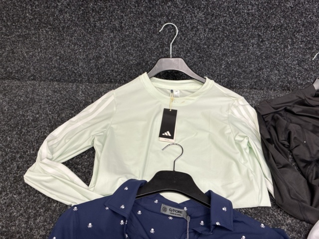 1559102-8 4 st Klädesplagg golf, Strl S