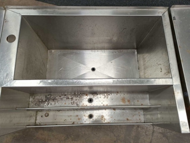 1559078-6 Rostfri diskbänk 2100*650*880mm