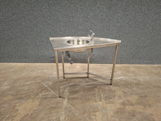 1559079-2 Rostfri diskbänk 1130*600*900mm
