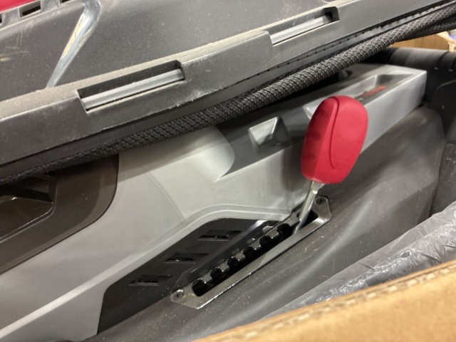 1559115-3 Batteridriven gräsklippare Sprint 18V
