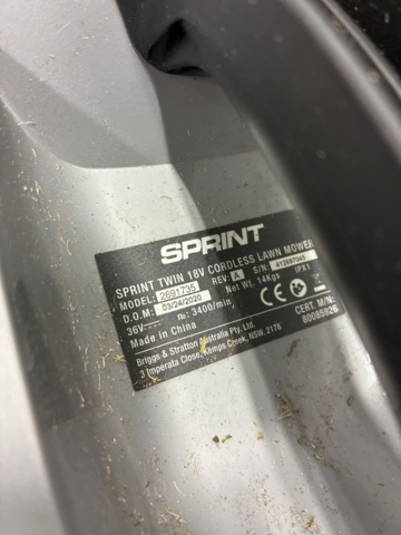 1559115-9 Batteridriven gräsklippare Sprint 18V