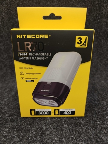 Mångsidig Ficklampa Nitecore LR70 & Nitecore Carbon Battery 6K