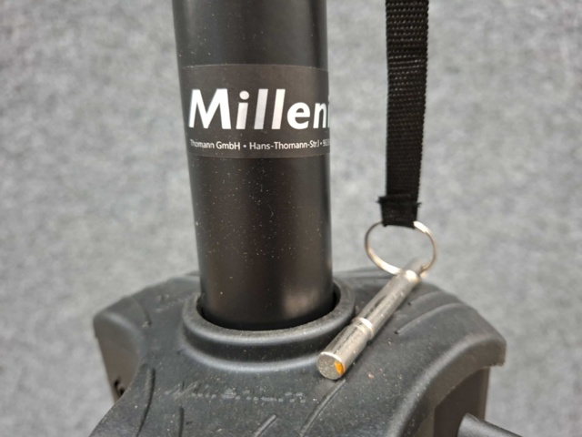 1559081-5 Högtalarstativ Millenium