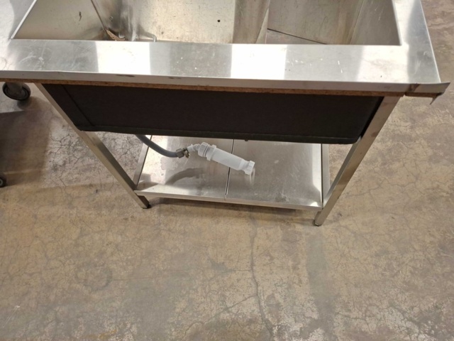 1559088-14 Rostfri diskbänk 2150*650*900mm