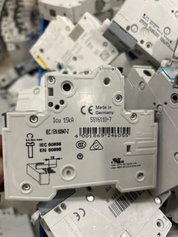 1532115-5 Lot of circuit breakers and electrical materials