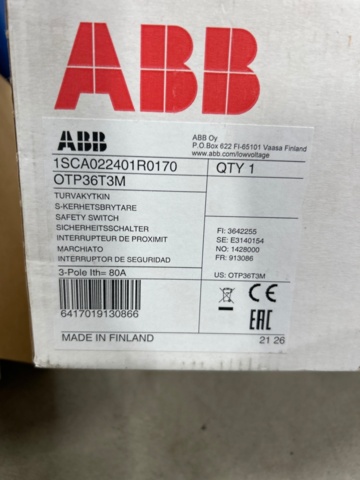 1532115-7 Lot of circuit breakers and electrical materials