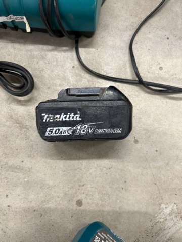 1532117-8 Makita 18V power tools, 5 pcs