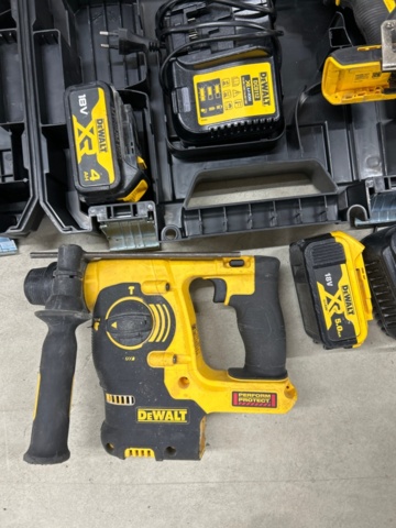 1532118-9 Elmaskiner DeWALT 18V, 5 st
