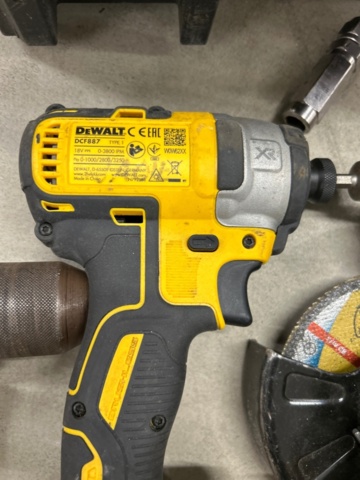 1532119-6 Power tools DeWALT 18V, 5 pcs