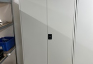 1532130 Plåtskåp