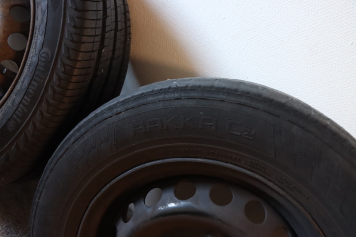 1296098-5 Bildäck 215/65 R16C Ford Transit (-18)