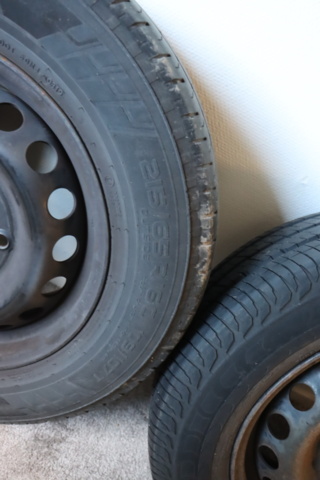 1296098-12 Bildäck 215/65 R16C Ford Transit (-18)