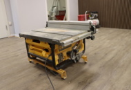 1296102 Sågbord Dewalt DW745