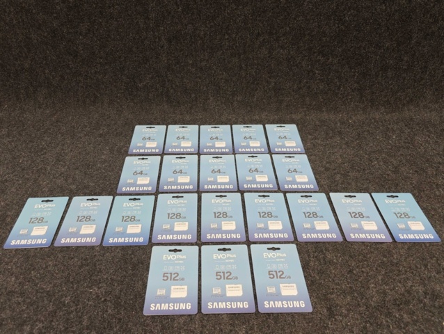 1559154-1 22 st microSD-kort Samsung