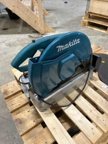 1532165-2 Metallkap Makita LW1400