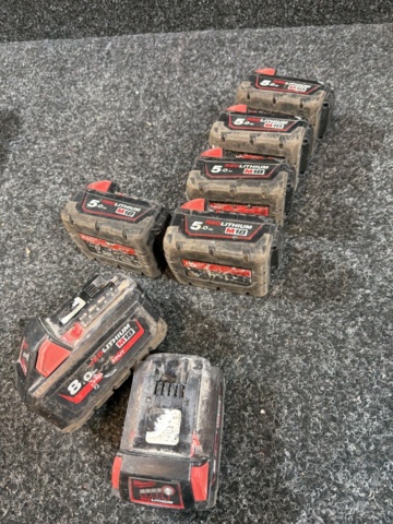 1516524-2 Batterier - Milwaukee