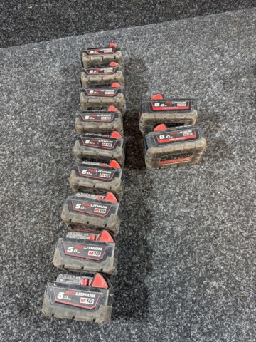 1516525-1 Batterier - Milwaukee