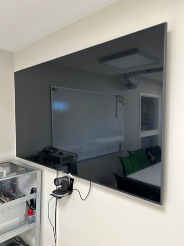 1532179-5 SmartTV LG 75" inkl videokonferenssystem