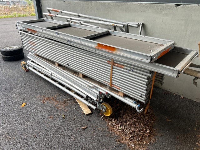 1532181-6 Work platform and scaffolding HAKI etc.
