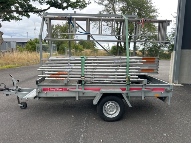 1532182-2 Ställningstrailer Sävsjösläpet/HAKI 1300 kg 2019