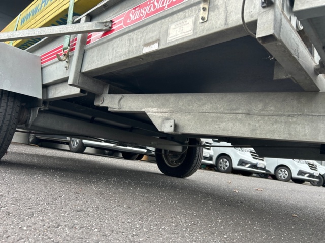 1532182-11 Ställningstrailer Sävsjösläpet/HAKI 1300 kg 2019