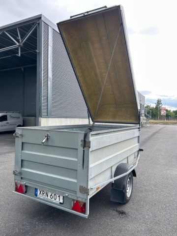 1532183-13 Kåpsläp Brenderup 1000 kg 2017