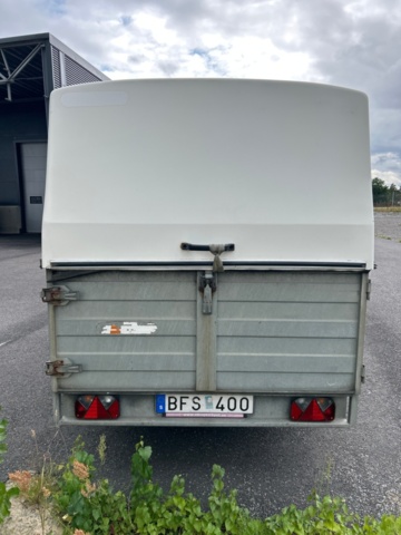1532184-3 Kåpsläp Sävsjösläpet 1000 kg 2008