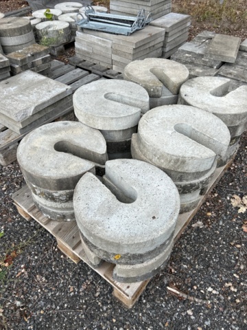 1532186-2 Betongvikter 8 pallar
