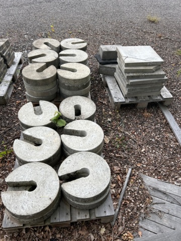 1532186-6 Betongvikter 8 pallar