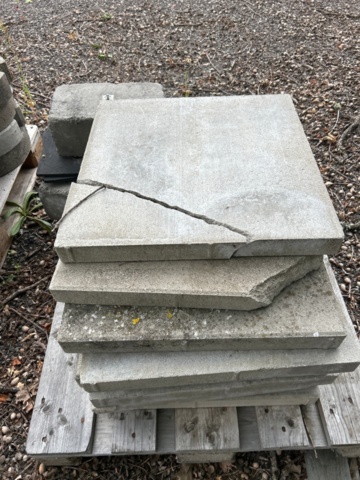 1532186-7 Betongvikter 8 pallar