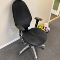 1532224-2 Kontorsstol RH-stolen broderad Mjällby AIF
