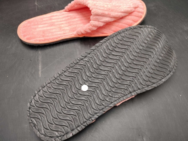 Tofflor 100 st – Rosa, Mjuk, stl 43/44