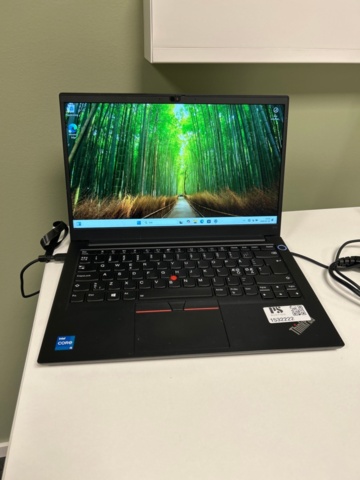 Bärbar dator Lenovo E14