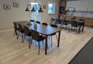 1532195 Matbord med 16 st stolar