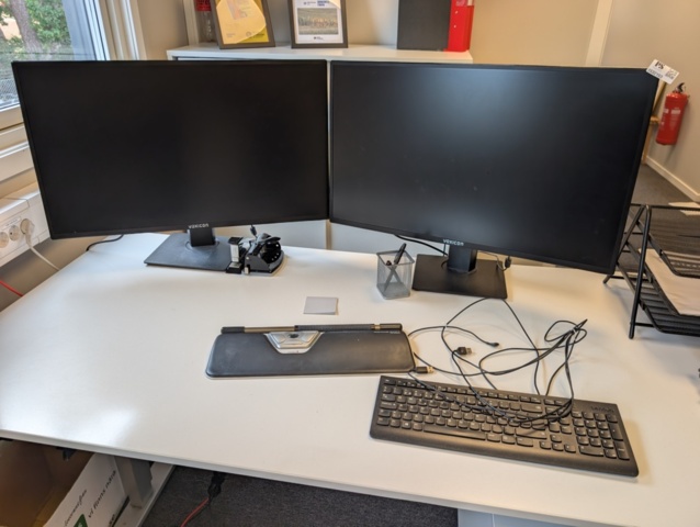 1532193-1 MiniPC HP i7 med dubbla skärmar
