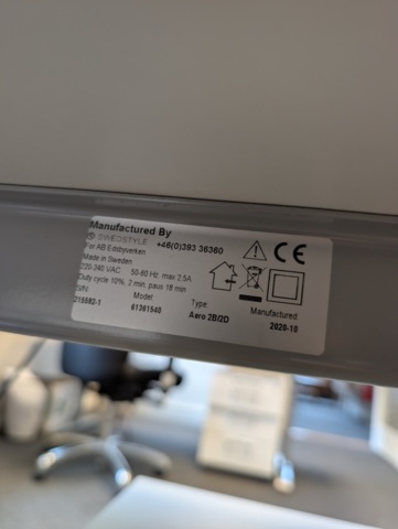 1532191-5 Arbetsplats med elskrivbord, arbetsstol och skåp