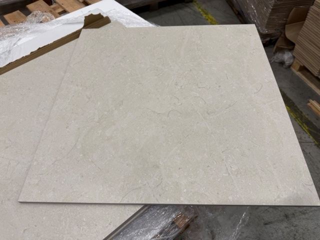 1559503-1 Warm fosil, granitkeramik, 60x60 cm, 86 kvm