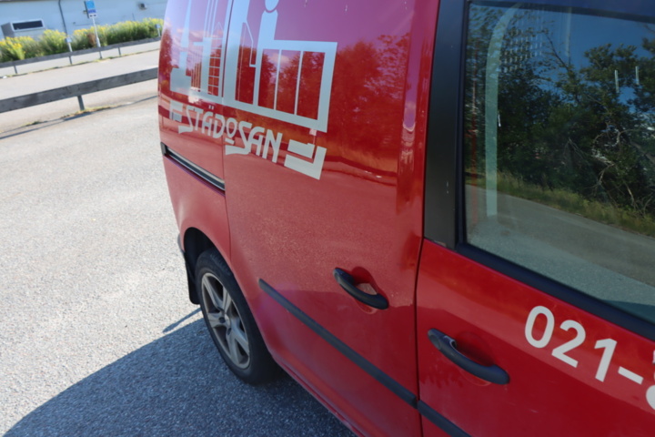 1559512-14 VW Caddy Kombi 1.9 TDI, 105hp, 2009