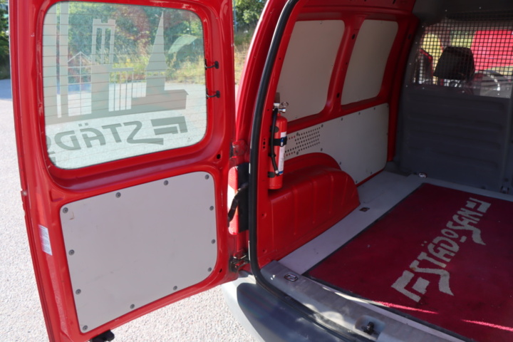 1559512-31 VW Caddy Kombi 1.9 TDI, 105hp, 2009