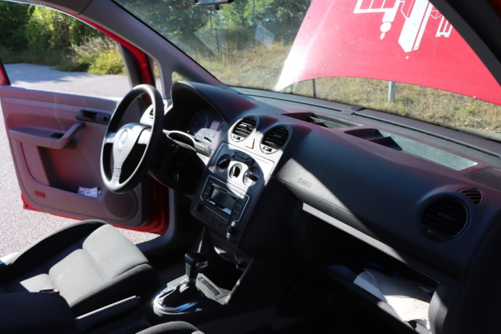1559512-36 VW Caddy Kombi 1.9 TDI, 105hp, 2009