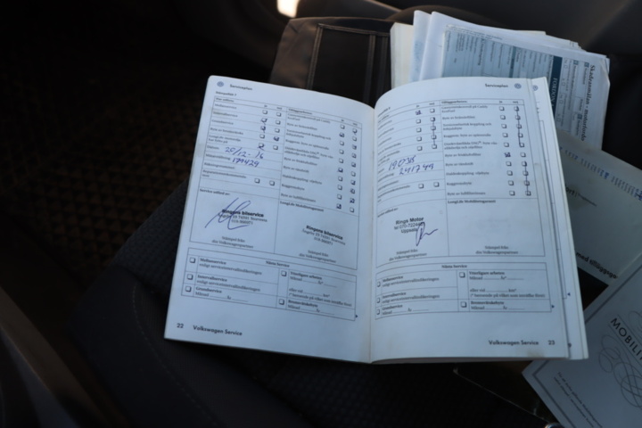 1559512-51 VW Caddy Kombi 1.9 TDI, 105hp, 2009