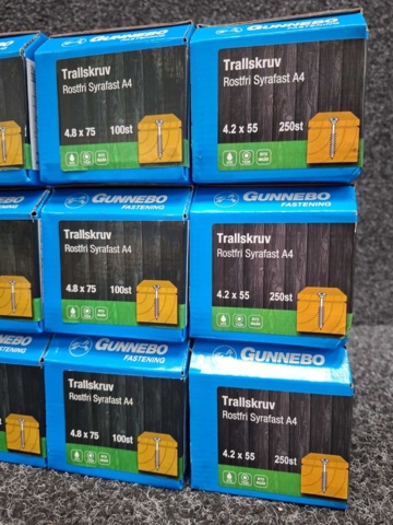 1557824-4 12 st Förpackningar Trallskruv Rostfri Syrafast A4, Gunnebo